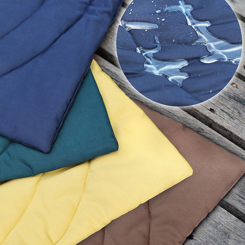 Tappetino per animali domestic - Outdoor Camping Dog Bed recensione e prezzo