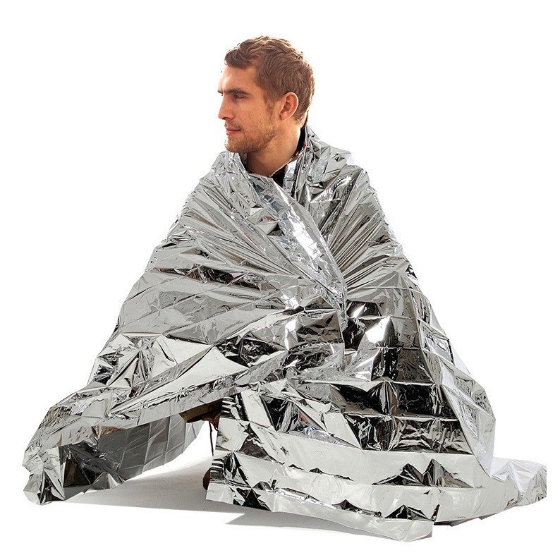 Coperta termica in mylar di em - Emergency Mylar Blanket recensione e prezzo